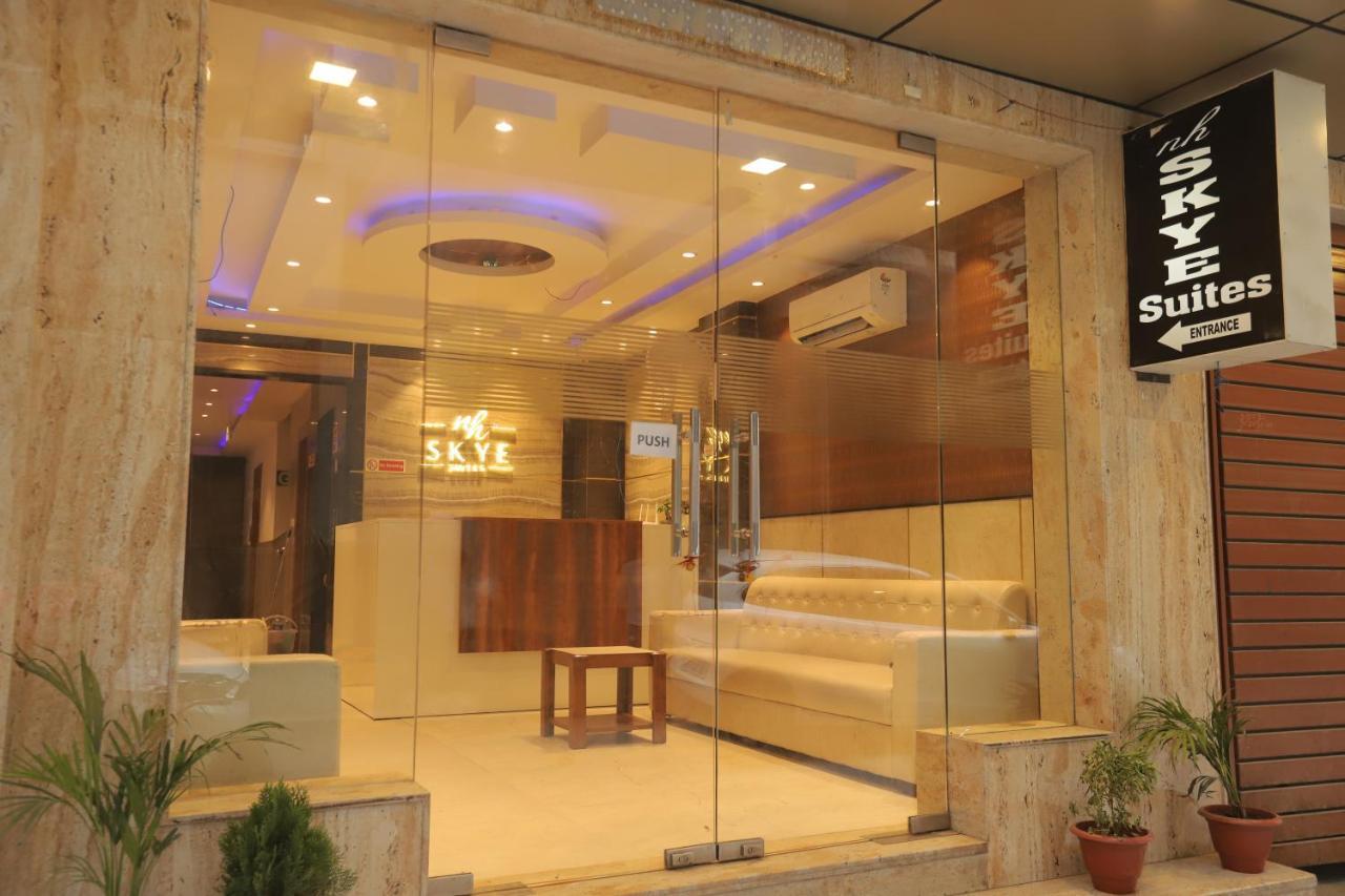 Nh Skye Suites New Delhi Exterior photo