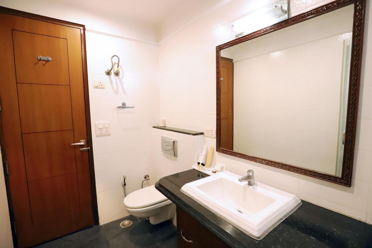 Nh Skye Suites New Delhi Exterior photo